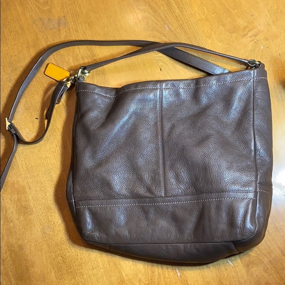 Large Leather Coach Purse - Picture 14 of 16